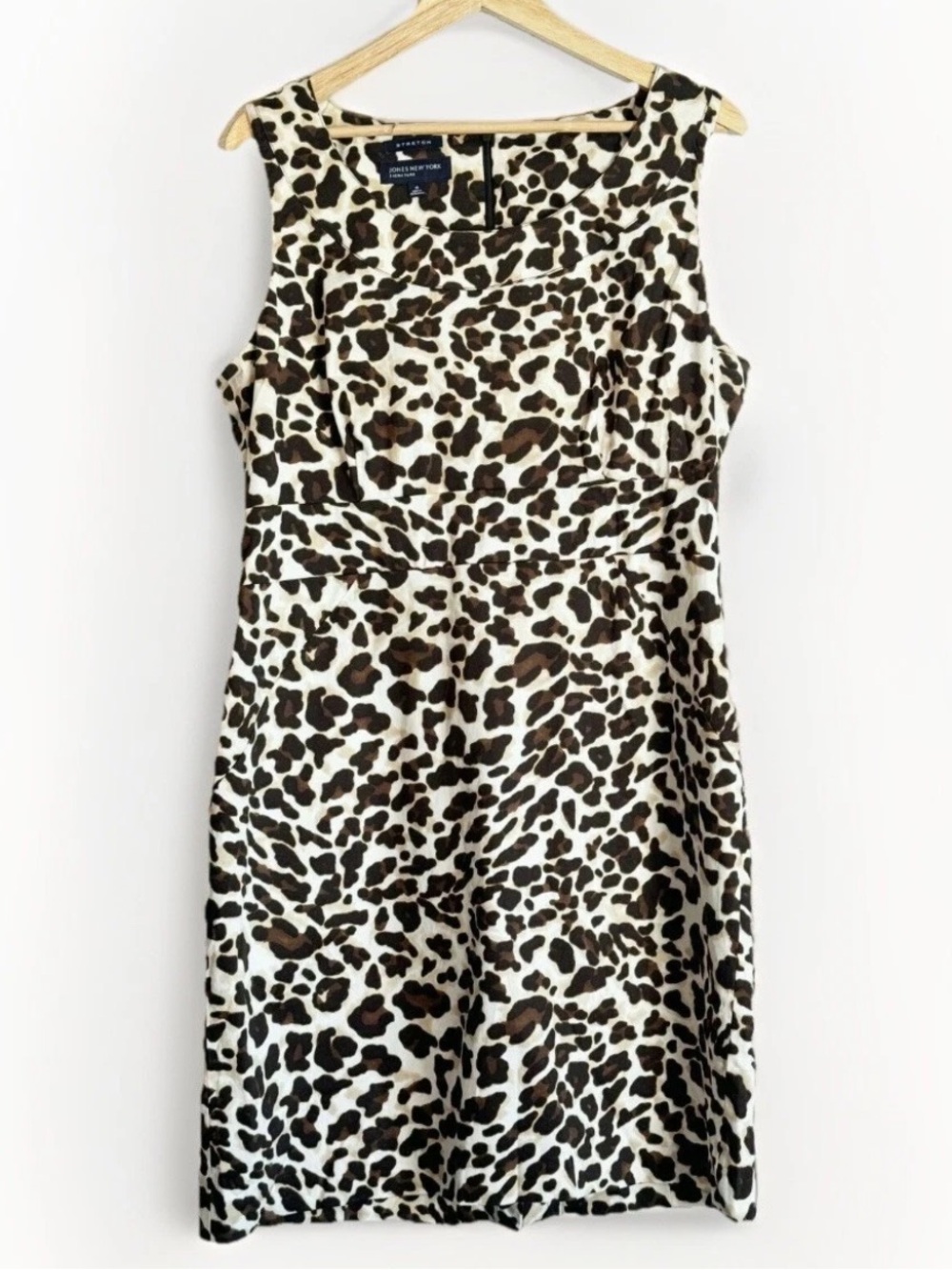 Jones New York Signature Leopard Print Sheath Dress Women’s 16 Sleeveless Office